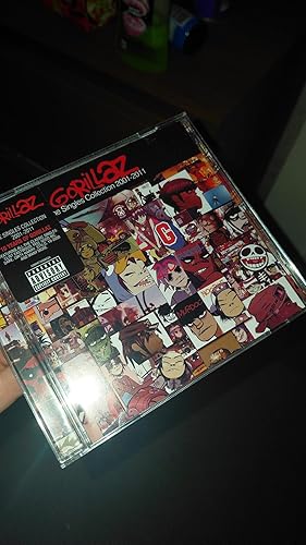 The Singles Collection 2001-2011: Amazon.co.uk: CDs & Vinyl